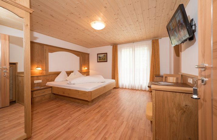 Imagen de la habitación del Hotel Kronhof. Foto 2