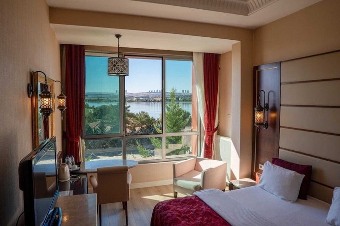 Imagen de la habitación del Hotel Kronos, Golbasi. Foto 5