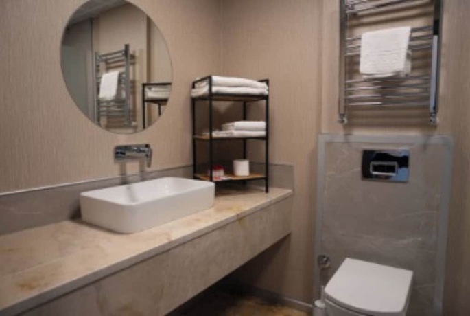 Imagen de la habitación del Hotel Kronos, Golbasi. Foto 12