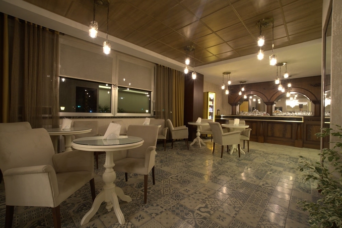 Imagen del bar/restaurante del Hotel Kronos, Golbasi. Foto 2