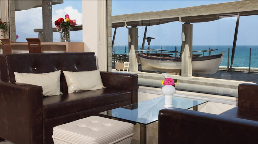 Imagen de los interiores del Hotel Kronos, Heraklion. Foto 17