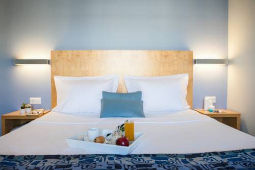 Imagen de la habitación del Hotel Kronos, Platamon. Foto 2