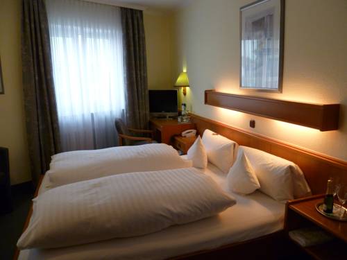 Imagen de la habitación del Hotel Kronprinz, Kulmbach. Foto 4