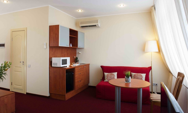Imagen de la habitación del Hotel Kronverk. Foto 9