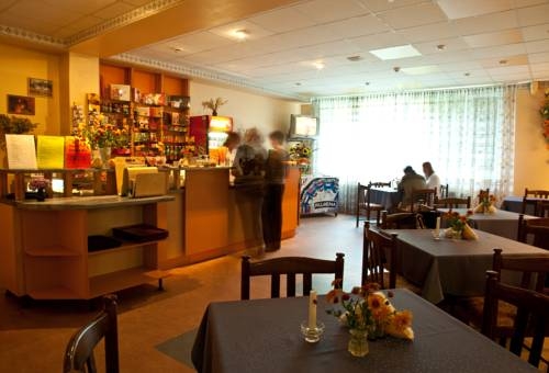 Imagen del bar/restaurante del Hotel Kūrortviesnīca Līgatne. Foto 2