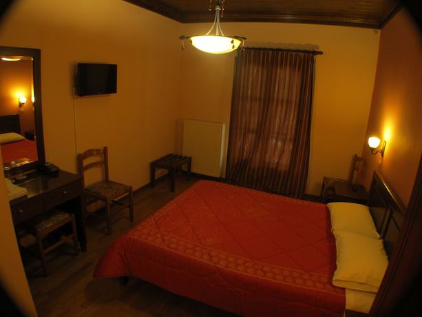 Imagen de la habitación del Hotel Kroupi. Foto 5