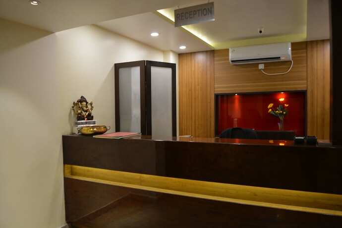 Imagen general del Hotel Krrish Clarks Inn. Foto 2