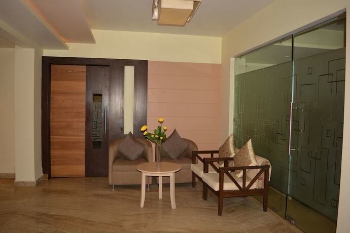 Imagen general del Hotel Krrish Clarks Inn. Foto 5
