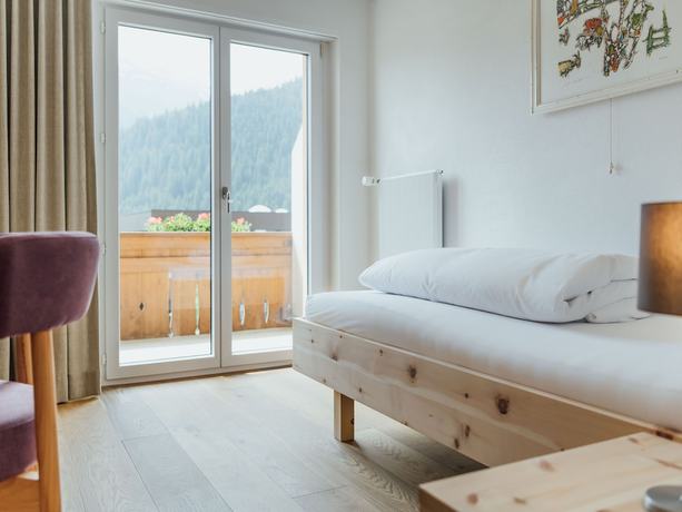 Imagen de la habitación del Hotel Kruezli. Foto 7