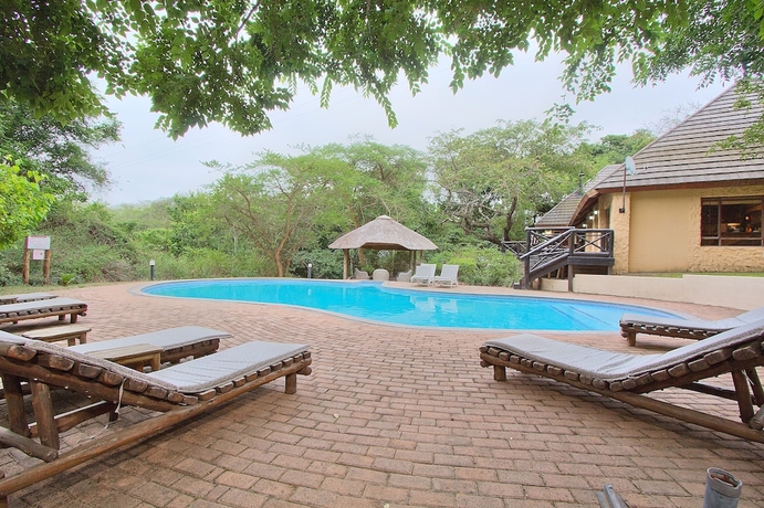 Imagen de la piscina del Hotel Kruger Adventure Lodge. Foto 18