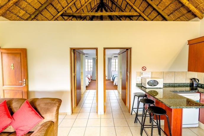Imagen de la habitación del Hotel Kruger View Chalets. Foto 4