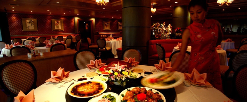 Imagen del bar/restaurante del Hotel Krungsri River. Foto 4