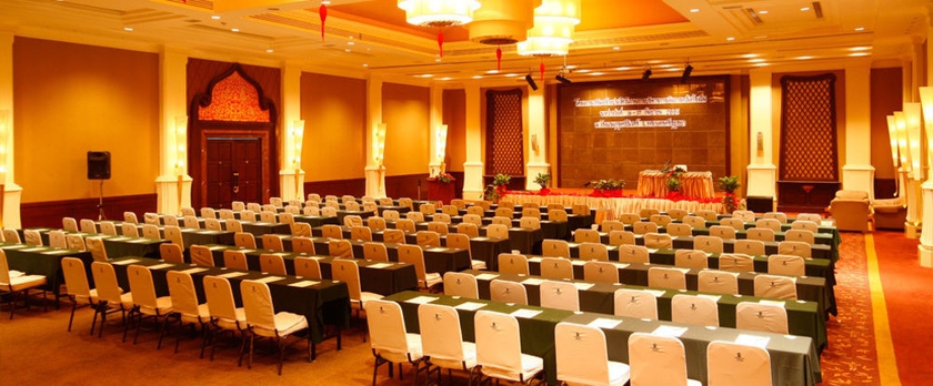 Imagen de los interiores del Hotel Krungsri River. Foto 11