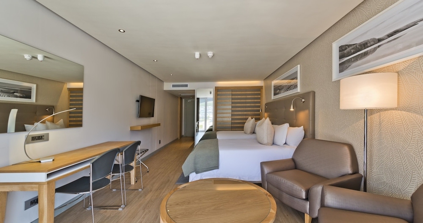 Imagen de la habitación del Hotel Krystal Beach. Foto 4