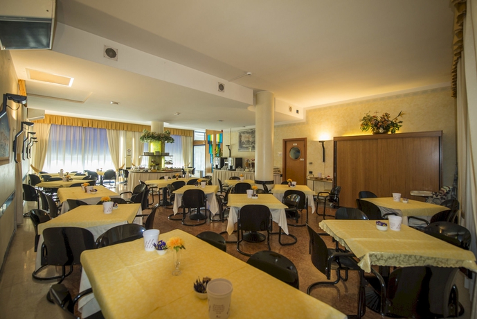 Imagen del bar/restaurante del Hotel Krystal, Bussolengo. Foto 6