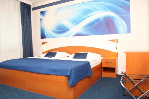 Imagen general del Hotel Krystal, Hodon&iacute;n . Foto 3