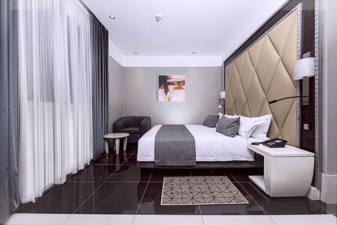 Imagen de la habitación del Hotel Krystal Palace Douala. Foto 8