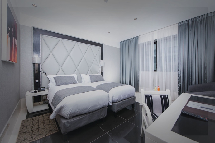 Imagen de la habitación del Hotel Krystal Palace Douala. Foto 12