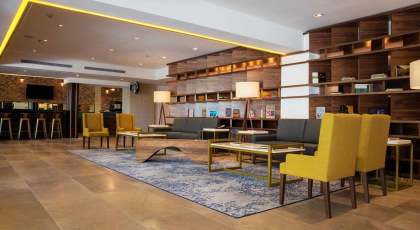 Imagen de los interiores del Hotel Krystal Urban Guadalajara. Foto 5