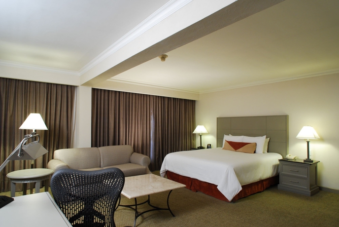 Imagen de la habitación del Hotel Krystal Urban Monterrey. Foto 4