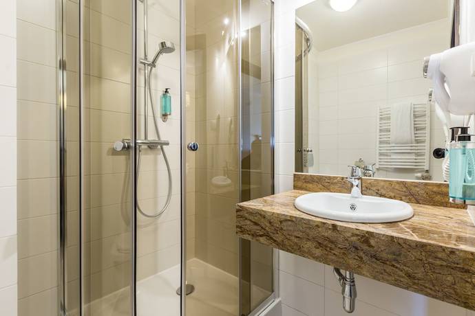 Imagen de la habitación del Hotel Krzyski. Foto 6