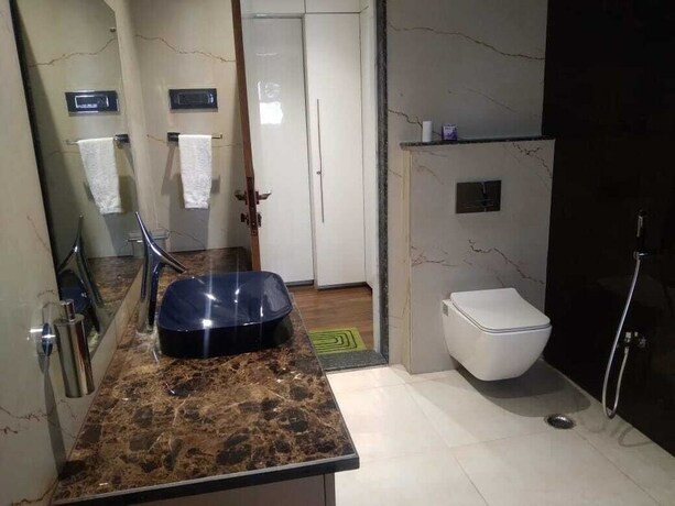 Imagen de la habitación del Hotel Ks Square And Banquets. Foto 15