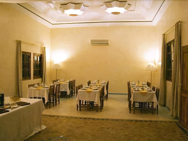 Imagen del bar/restaurante del Hotel Ksar Assalassil. Foto 4