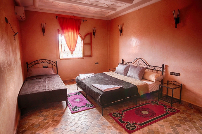 Imagen de la habitación del Hotel Ksar Ljanoub. Foto 5