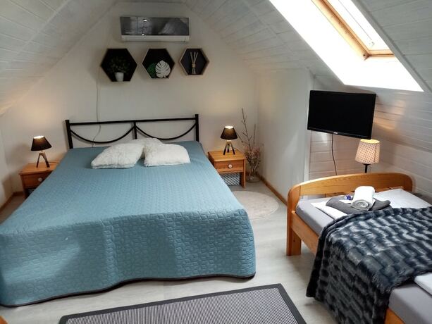 Imagen general del Hotel Kőszeghegyalja Vend&eacute;gh&aacute;z. Foto 4