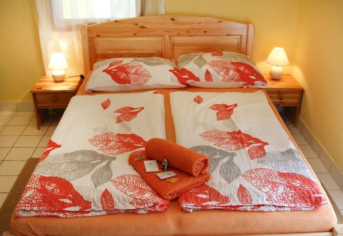 Imagen de la habitación del Hotel Kőszeghegyalja Vend&eacute;gh&aacute;z. Foto 17