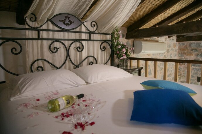 Imagen general del Hotel Ktima Karageorgoy. Foto 5