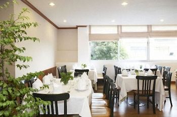 Imagen general del Hotel Ku Home. Foto 3