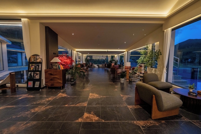 Imagen de los interiores del Hotel KuanJingMountainsSea Snowland Idyll. Foto 12