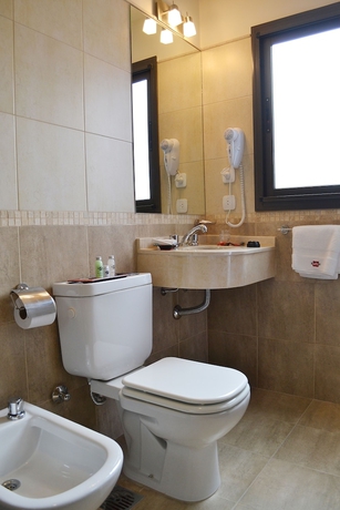 Imagen de la habitación del Hotel Kube Apartments Express. Foto 9