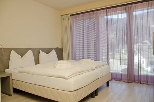 Imagen de la habitación del Hotel Kube. Foto 5