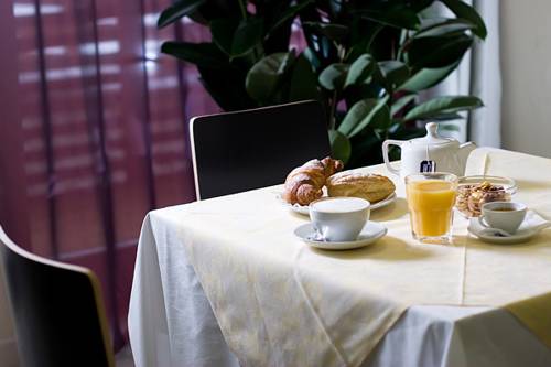 Imagen de la habitación del Hotel Kube. Foto 10