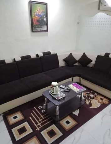 Imagen de la habitación del Hotel Kuber, Rajkot. Foto 7
