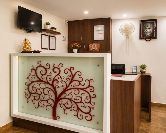 Imagen de los interiores del Hotel Kuber, Rajkot. Foto 16