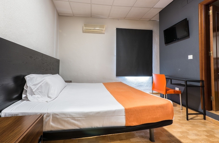 Imagen de la habitación del Hotel Kubik. Foto 7