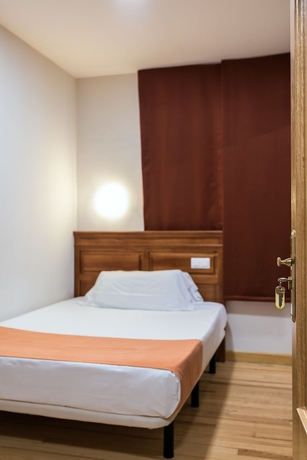 Imagen de la habitación del Hotel Kubik. Foto 8