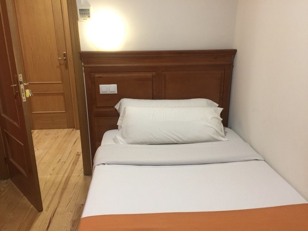 Imagen de la habitación del Hotel Kubik. Foto 11