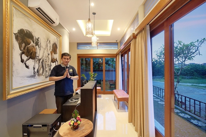 Imagen de los interiores del Hotel Kubu Gwk Resort. Foto 19