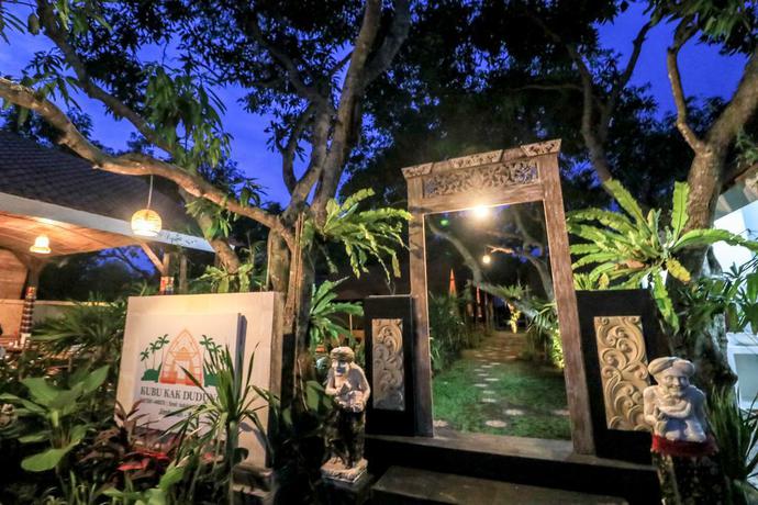 Imagen de los interiores del Hotel Kubu Kak Dudung Villa. Foto 8