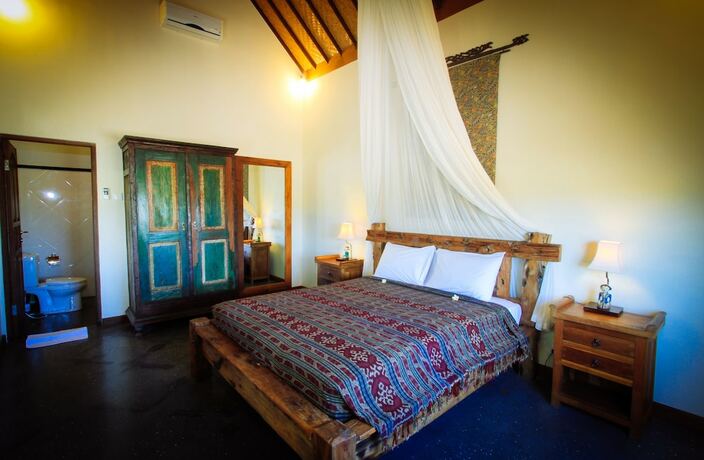 Imagen de la habitación del Hotel Kubu Kedungu Villas. Foto 9