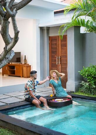 Imagen de la habitación del Hotel Kubu Manggala Villas Seminyak. Foto 17