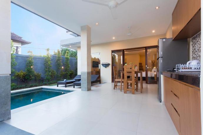 Imagen de la habitación del Hotel Kubu Petitenget Suite. Foto 3