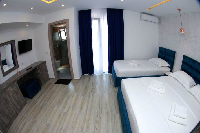 Imagen de la habitación del Hotel Kuburi. Foto 9