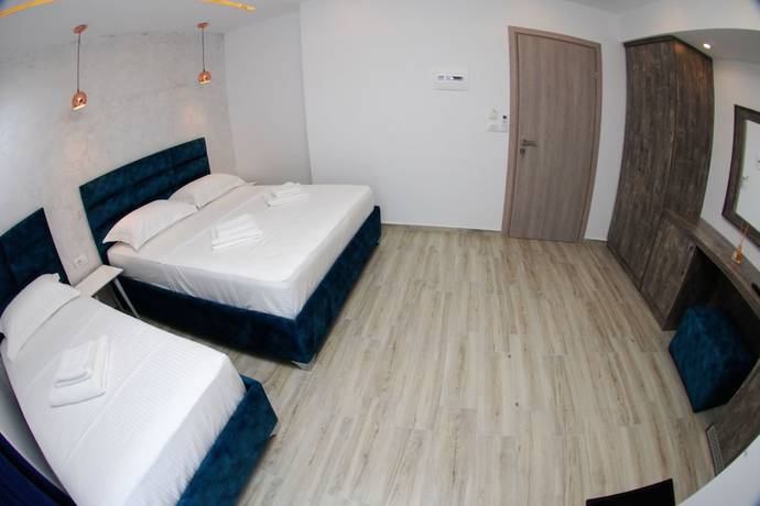 Imagen de la habitación del Hotel Kuburi. Foto 13