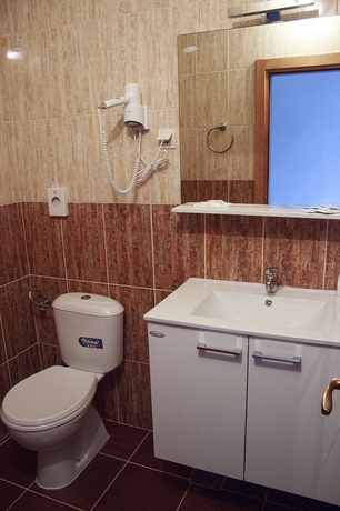 Imagen de la habitación del Hotel Kuc. Foto 10