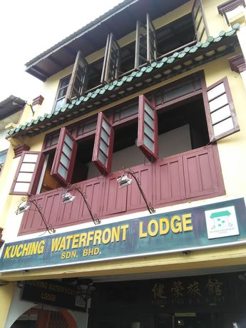 Imagen de los exteriores del Hotel Kuching Waterfront Lodge. Foto 13